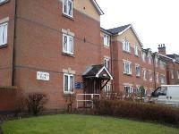 Lndlord: BIRMINGHAM CITY COUNCIL Approx Rent: 81.40 Dte of viewing:27/09/2012 67 THE FORDROUGH, NORTHFIELD, BIRMINGHAM, B31 3LH.