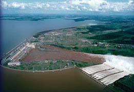 The issue of stakeholders and their political capital in water resource planning in Argentina was made clearer by the recent flooding in Santa Fe, located to the east of the Paraná River.