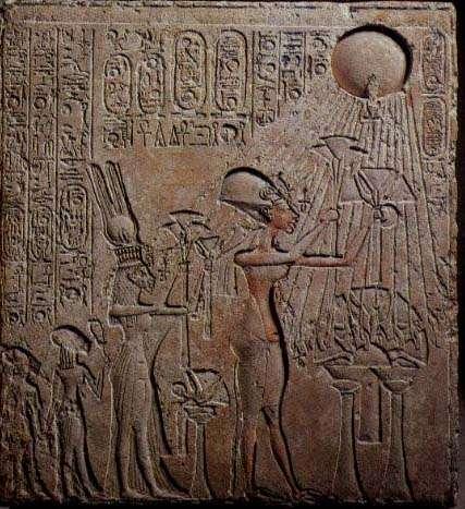 Style List 3 significant aspects of this style or politics Akhenaton and family with god Aton (sun disk Ra), Tell-el-Amarna, New Kingdom Amarna Moved capital from Thebes to