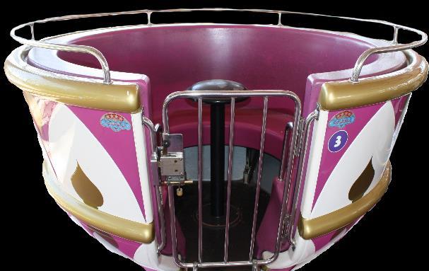 Question ET5: When the ride is moving at full speed, use the wheel in the teacup to spin it in the counter-clockwise