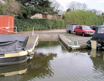 Ramp Type: - Suitability for residential cabin boats, up to about 22 ft : - Adequate.