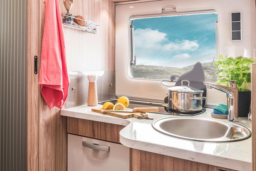 HYMER T-Class CL - Ingenious Kitchen Elegant solutions for an inspiring interior ambience. Cooking has never been so much fun!