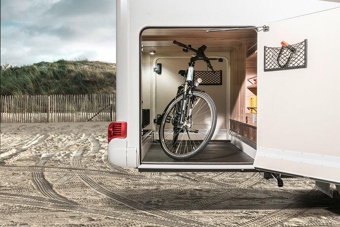 Stowage compartments Garage Rear garage In the semi-integrated sector, the HYMER T-Class CL has an unrivalled