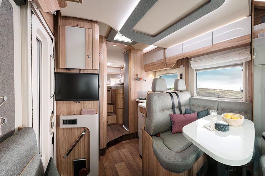 HYMER T-Class CL - Living room Elegant solutions for an inspiring interior ambience. Comfy seating.