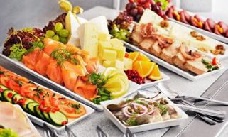 On both the Puttgarden-Rødby and the Rostock-Gedser crossings we offer the popular Scandlines Buffet all inclusive - eat and drink all you can!