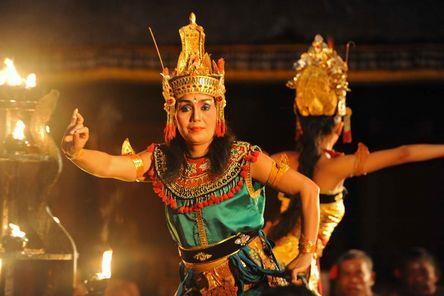 Full Day The Beauty of Kintamani: Bali is famous for its traditional dances. One of them is the Barong & Keris Dance.