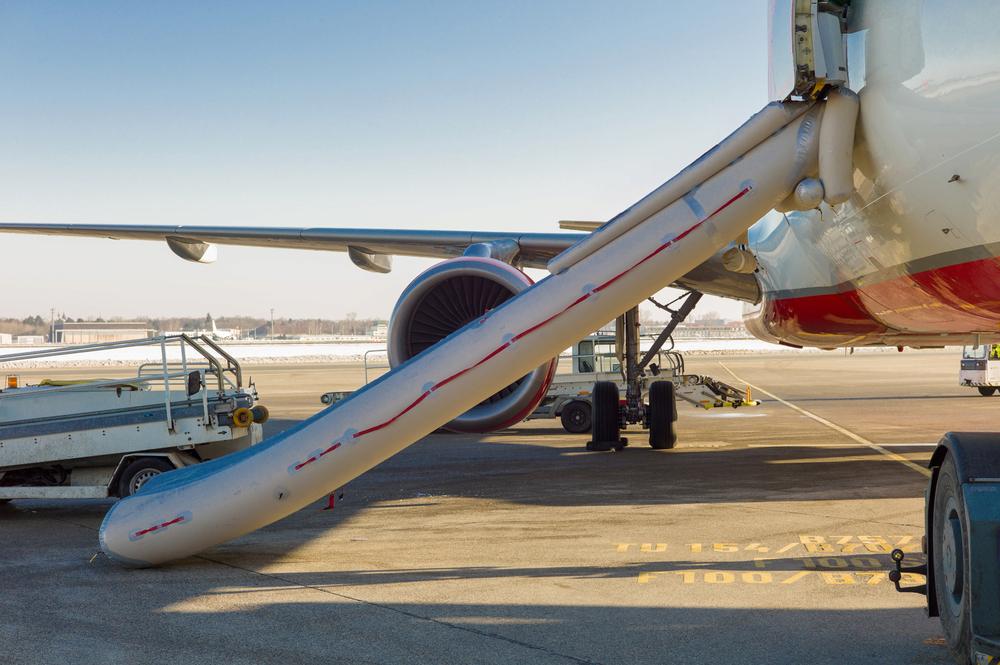Investigating aircraft passenger hand luggage evacuation behaviours Mark