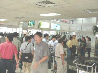 Hong Kong International Airport Skyplaza - Departure and Transport Baggage Handling