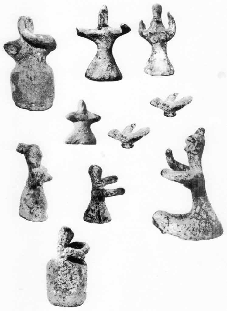 Nicola Cucuzza Fig. 48 - TDO: conjectured composition of the clay figurines to female rites of passage.