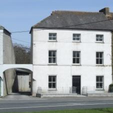 149 House, The Square, Durrow