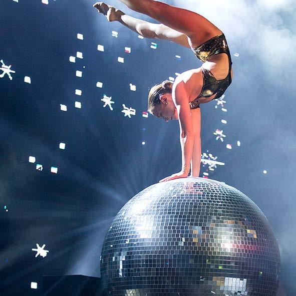 THE NIGHT'S ENTERTAINMENT Direct from Cirque Du Soleil having graced some of the biggest stages in Las Vegas and LA, the stunning and daring brand-new state of the art Disco Diva Ball is absolutely
