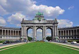 Very crea ve. In other words, to put it in a nutshell, just relish Brussels, a fine and beau ful city to explore and discover Brussels at the heart of Europe.
