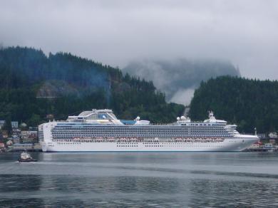 Tourism Facts 842,000 cruise ship passengers (2012) $1.