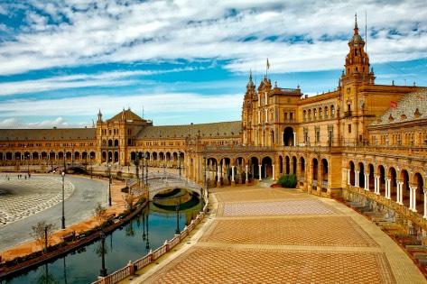 DAY 7-8: SEVILLE After a morning transfer to the Jewel of Andalucia, enjoy a full day sightseeing tour of Seville's
