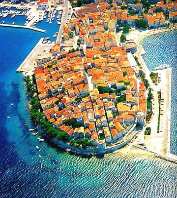 We will stroll down the main street Stradun (Placa), enjoy wonderful views of some of the most iconic monuments of Dubrovnik such as the Rector's Palace, Franciscan monastery, Palace Sponza, the