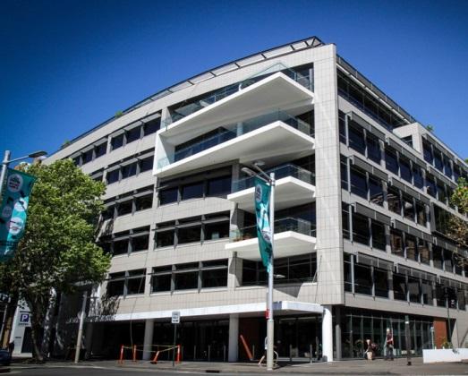It is one of few buildings of its era to have natural light on three sides and basement parking $39.2m 5,381 sqm Occupancy: 100.0% 3.