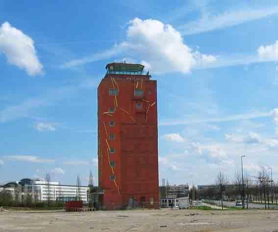 1941, nine-storey tower with cabin