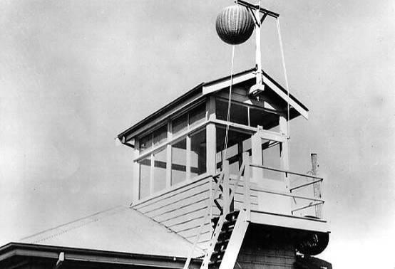 Sydney Mascot (NSW) c. 1936-7.