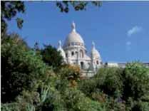 Paris is the perfect place for tourism, with so many monuments