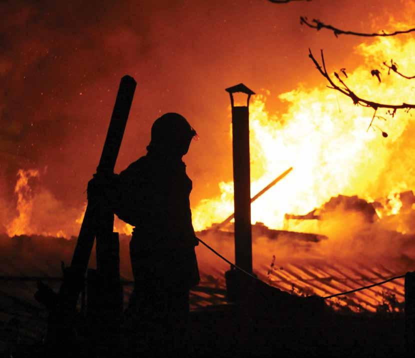 Пожар у насељу у Звечанској улици