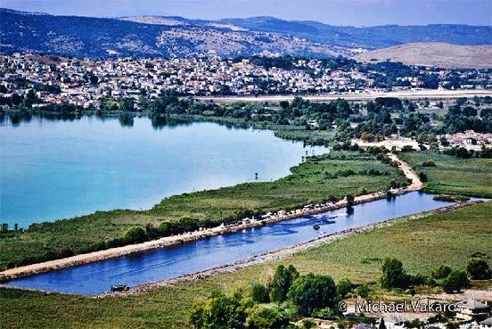 Bulletin 1 - page 8/9 Ioannina has a long waterski history and many water ski events have been organized in the nearby lake, including the European Championships in 1994, European Youth Cup (1993),