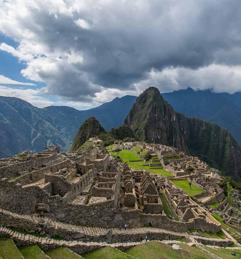 Day 05 Sacred Valley / Machu Picchu / Cusco (B/L/-) You will take an early train from Ollantaytambo station for a trip to Aguas Calientes.