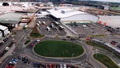 CHAPTER 10 Luton Current situation 10.1 Luton airport is owned by Luton Borough Council and operated, managed and developed by a private consortium.