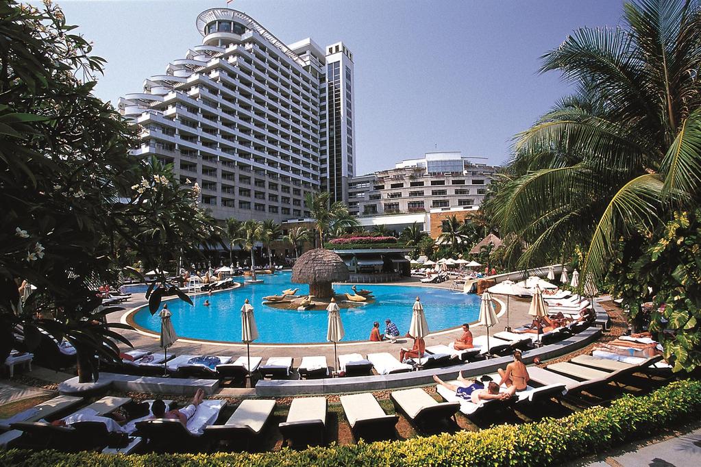 Hilton Hua Hin Resort Iconic, beachfront resort