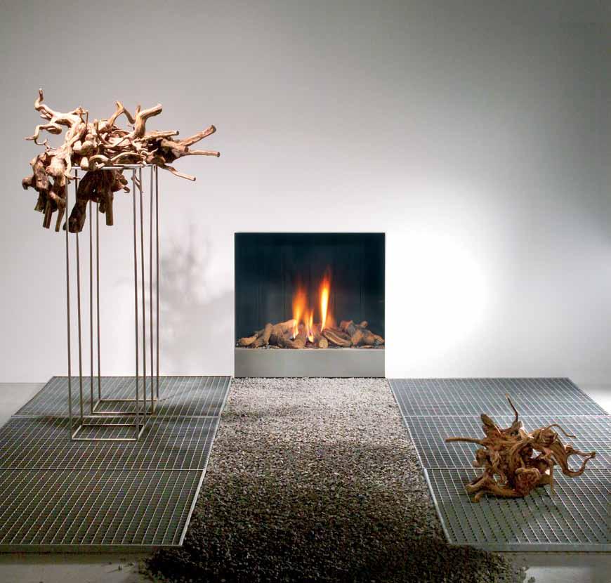 Frameless built-in fire available with a choice of interior finishes.