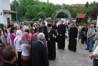 ХРАМОВНА СЛАВА У БАРАЈЕВУ Барајевски хришћани су се 10. маја окупили да прославе своју храмовну славу Спаљивање моштију Светога Саве.