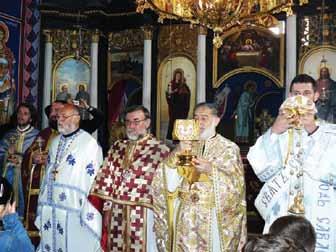 СВЕТА ТАЈНА ЈЕЛЕОСВЕЋЕЊА У МАНАСТИРУ КАЛЕНИЋ По већ устаљеној пракси, која датира још од 1968. године, коју је установио блаженопочивши Епископ шумадијски Г.