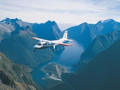 Day 7 - QUEENSTOWN (B) Milford Sound Scenic Flight and Cruise On your flight into Milford enjoy panoramic views of spectacular alpine scenery, lush rainforest and finally Milford Sound.