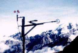 Early warning system by sirens. Components of the first early warning system of Nepal at Tso Rolpa Master station 1.