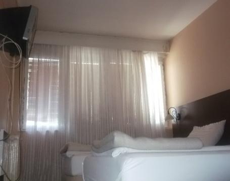 ), heating, Wi-Fi, shops, elevator, parking SERVICE: Without board.