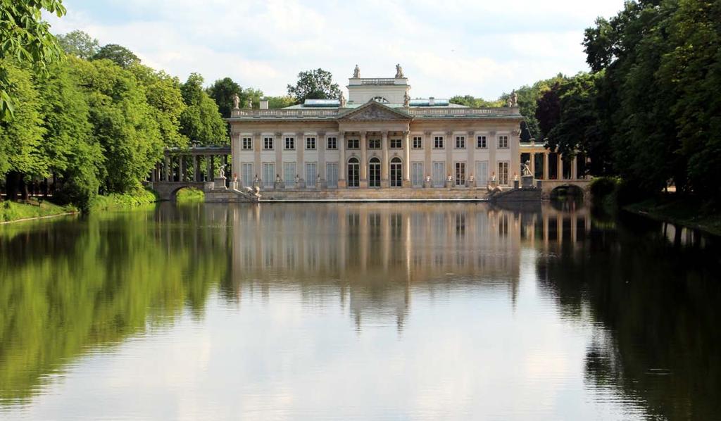 Warsaw - Palace on the Water Warsaw to Vienna 9 Days / 8 Nights Coach Tour DAY 1, WARSAW (Welcome Dinner) You will be met and transferred to your hotel.