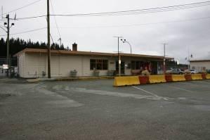 Vancouver Island and Sunshine Coast Region Air Transportation Outlook 37 3.11.3 Passenger Facilities There is a small 1950 s vintage air terminal building with no indoor baggage handling capability.