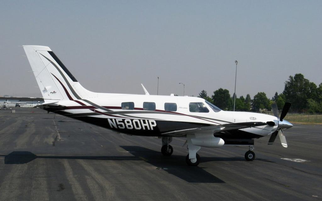 2007 PIPER MERIDIAN SN 4697329 FEATURES / OPTIONS: Gross Weight Increase Mod Heated Glass Windshield Full De-Icing Group w/annunciators Stainless Steel Cowl Fasteners Dual Engine Air Inlets &