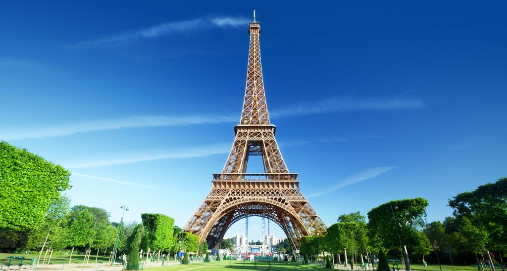 EXPLORING PARIS TOUR DETAILS: NOTE: No Porterage Service: just 1 piece of luggage per person *Please note, airport transfers are available for an additional cost.