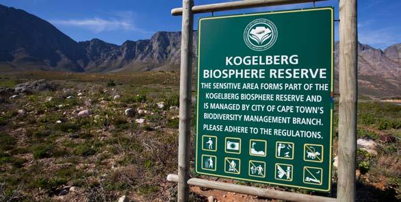 PHOTO CREDIT SCOTT N RAMSAY PHOTO CREDIT SCOTT N RAMSAY COMPOSITION OF THE KBR 2 VISION OF THE KOGELBERG BIOSPHERE RESERVE Kogelberg Biosphere Reserve: the Cape Floral Kingdom s model sustainable
