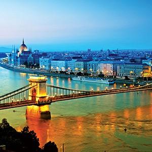 16D14N Eastern Europe Tour Code - 6070 (Frankfurt Area, Berlin, Warsaw, Krakow, Budapest, Vienna, Prague, Munich) This popular holiday takes you through the heart of Central Europe.