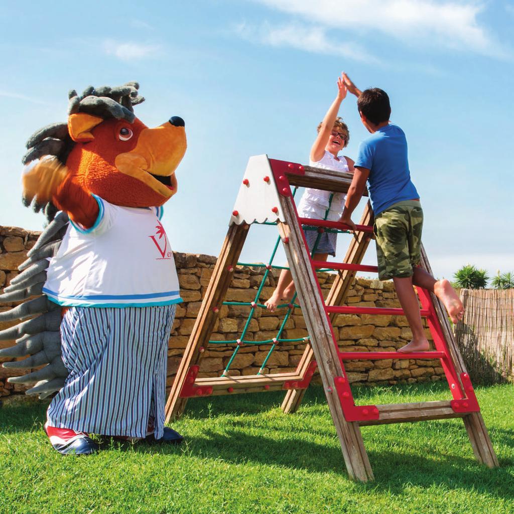 VERDÙLAND The Verdura Kids Club has a playground, a children s pool and offers an array of activities overseen by our qualified team and our mascot,verdù.