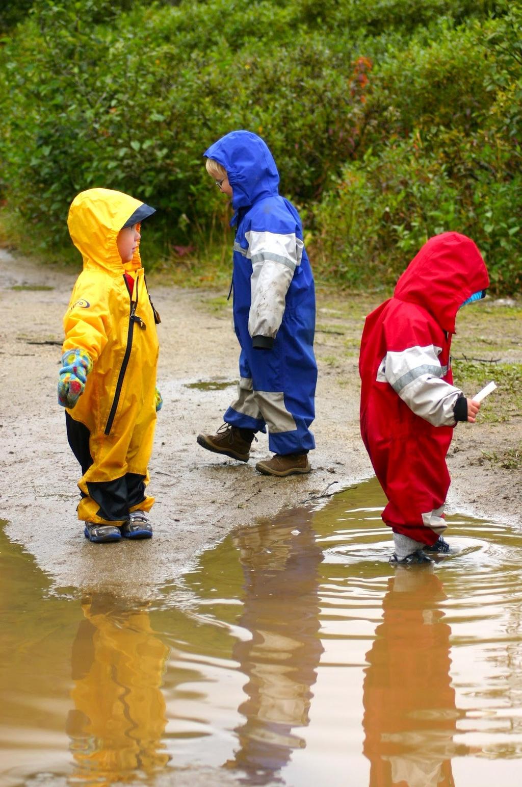 The weather can be unpredictable. Please ensure that your students DRESS FOR THE WEATHER!