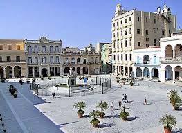 Panoramic tour by Historical Sites in Old Havana and Modern Havana. 3.