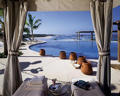 Four Seasons Punta Mita Completed Projects 5 beachfront suites Zen pool and cabanas Champagne and sushi bar 2007 Activities 24 rooms and 5 beachfront