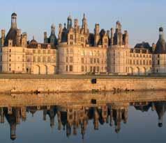 CHÂTEAUX, RIVERS & WINE Bordeaux to Bordeaux SO MUCH INCLUDED A Viking river cruise is a remarkable journey that's also remarkable value.