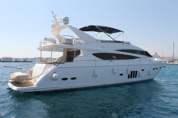 2010 PRICE: 2,490,000 EX VAT Ref:PB1167 2010 FOR SALE FITTED WITH: Twin Caterpillar C32A 1925hp diesel engines Three stateroom layout Serotina cherry interior wood in gloss finish Giallo Veneziano