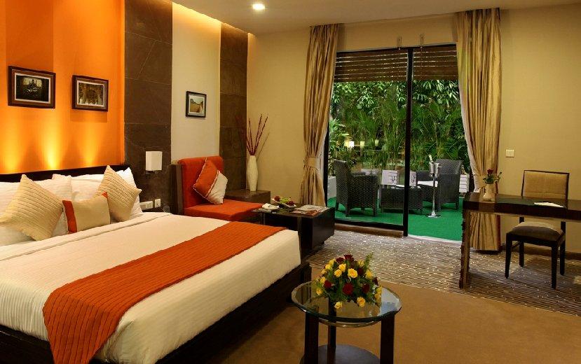 Accommodation Country Inn & Suites by Carlson, Ajmer boasts of 70 exclusively appointed rooms with a breathtaking view from each room of either the spectacular Aravali range, lush green pool side or