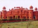 Bikaner: Gaj Kesri or Lallgarh Palace Gaj Kesri Housed in red-sand stone