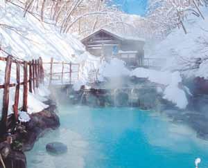 A more trditionl Jpnese experience is on offer t Tohoku including n bundnce of Onsen (nturl volcnic springs).