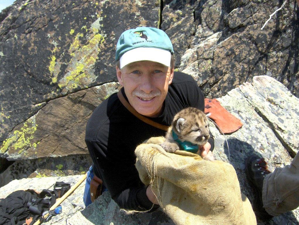 5 LED BY RON THOMPSON WILDLIFE BIOLOGIST/JAGUAR & PUMA RESEARCHER Ron is one of North America s most experienced big cat biologists, conducting extensive research on both jaguars and pumas (mountain